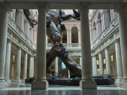 Damien_Hirst_Venezia