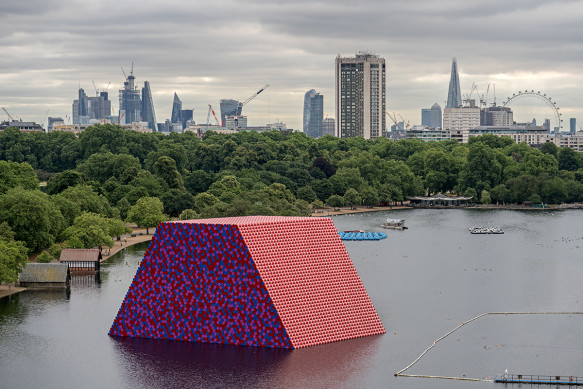 The-London-Mastaba-Christo